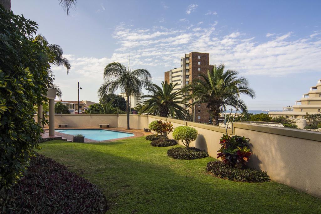14 The Shades - By Stay In Umhlanga Durban Room photo