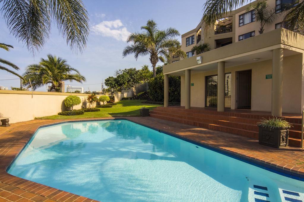14 The Shades - By Stay In Umhlanga Durban Room photo